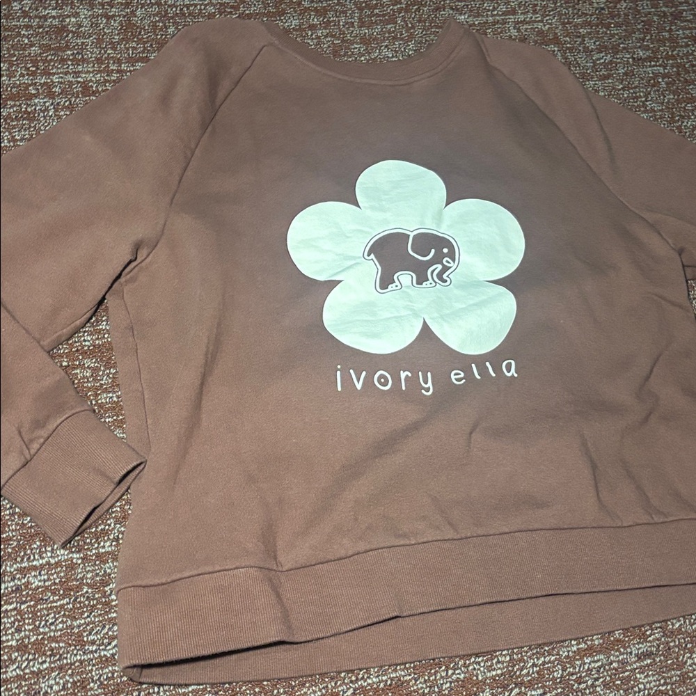 Ivory Ella crewneck chocolate brown sweatshirt women’s medium